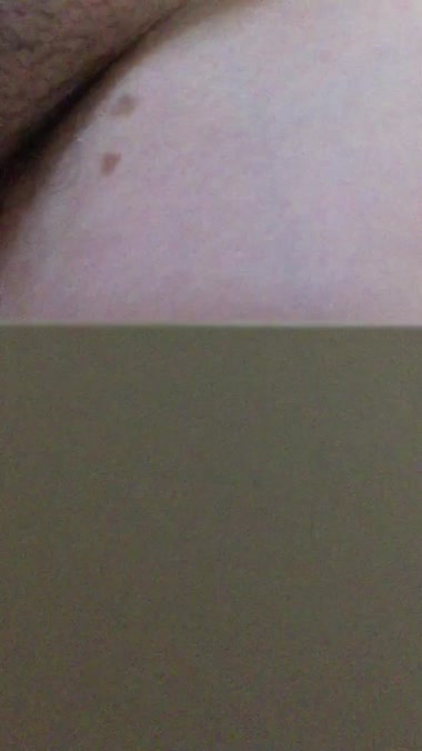 垂れています。