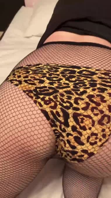 元気に夜遊びの後