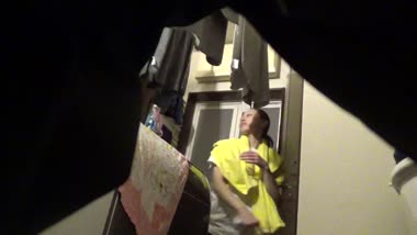 妻のお風呂上がり隠し撮り