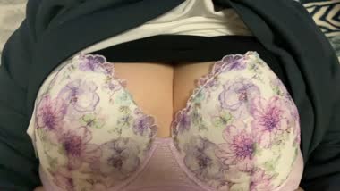 Eカップおっぱいもみほぐし