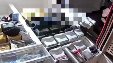 妻着替え　Tバック