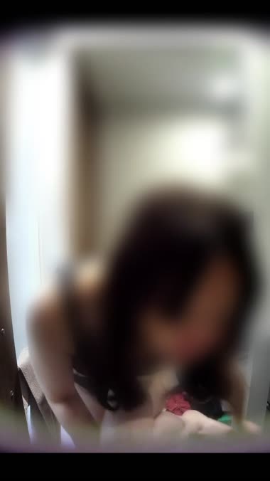 妻の脱衣シーン