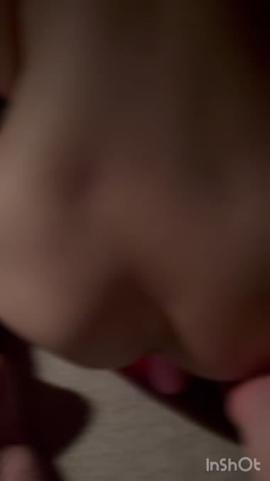 34歳妻　でかバイブ挿入