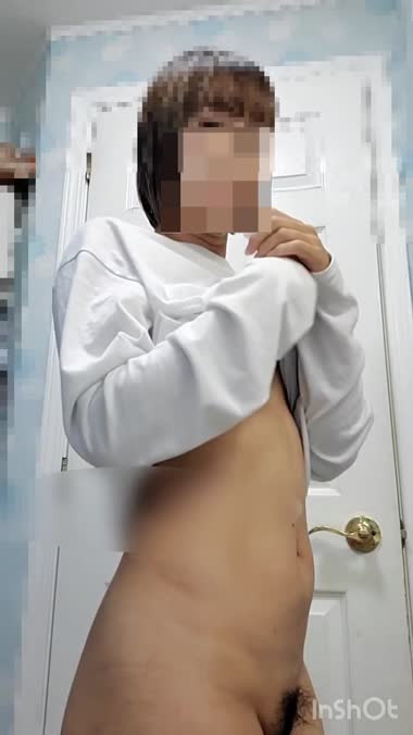 シングル自撮り　ムッチリお尻