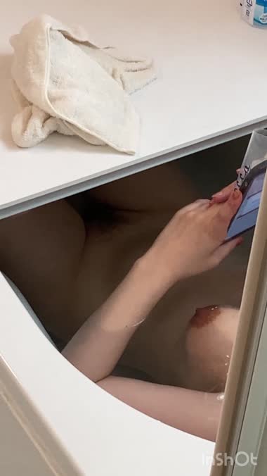 Gカップ嫁の後ろ姿