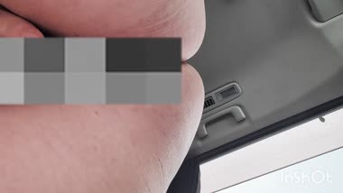 手マン（下から撮影）