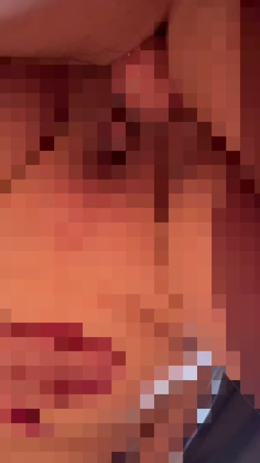 人妻の自撮りハメ