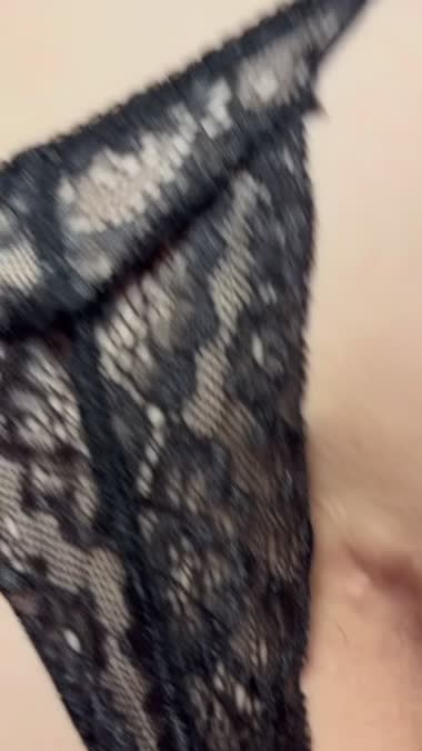 妻にエロ下着を与えたら