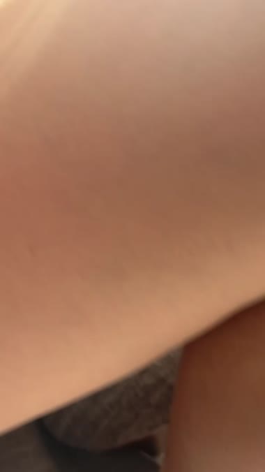 成熟した女の陰毛とすね毛