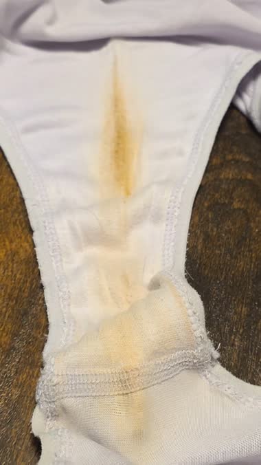 ピタパンの中の汚いパンティー。