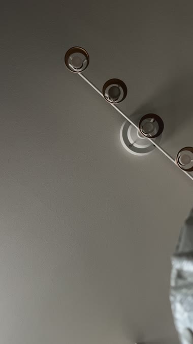 地味なおばさん！