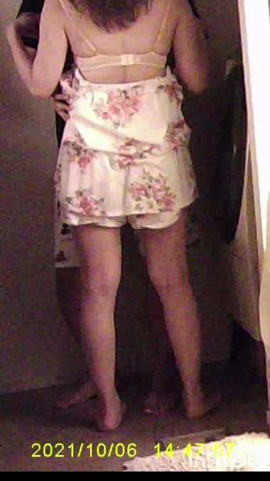 お尻がプリンッ