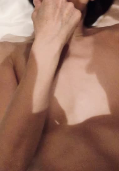 喉奥と乳首と膣穴と