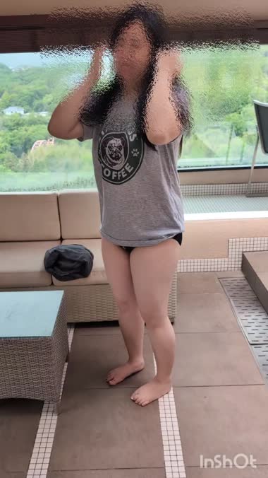 強制全裸、度々