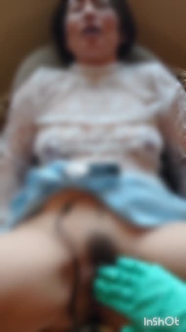 二児ママのフィストファック