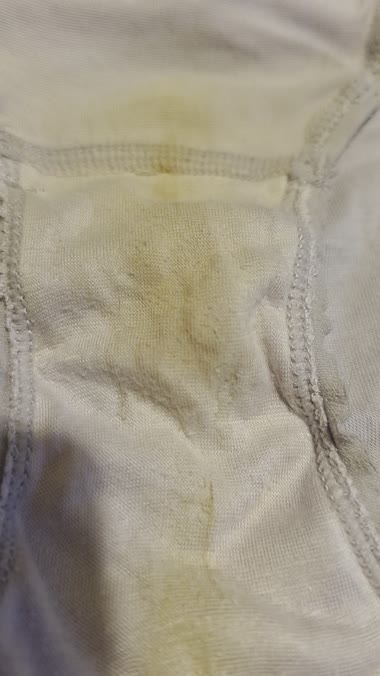 洗ってないパンティー。