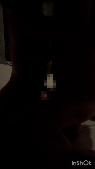 暗すぎるかな