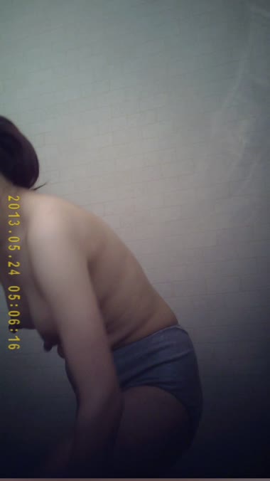 妻の脱衣所