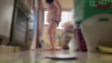 脱衣