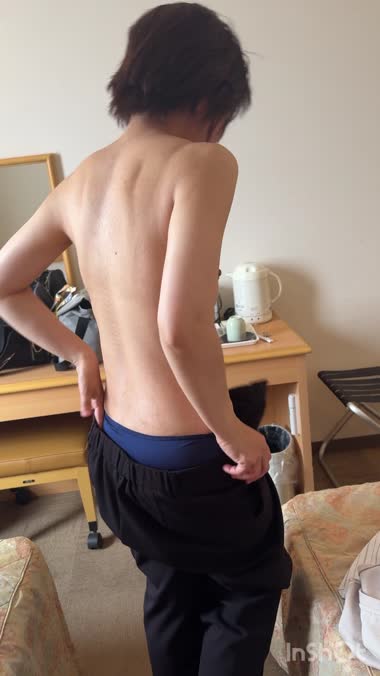 脱衣からの鏡越し笛