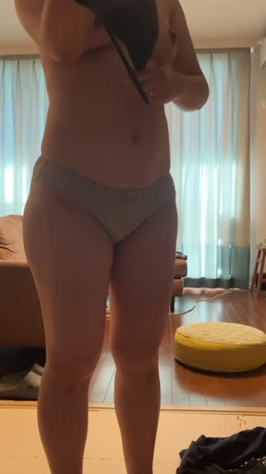 妻には見せるなと言われてますが