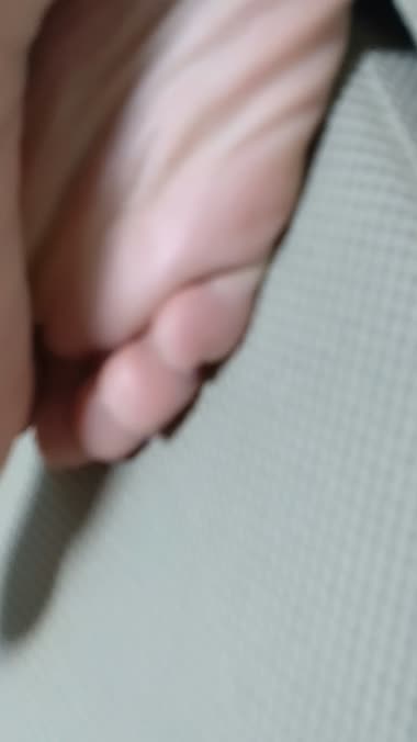 盗撮素足足裏爪先！