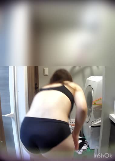 妻の脱衣