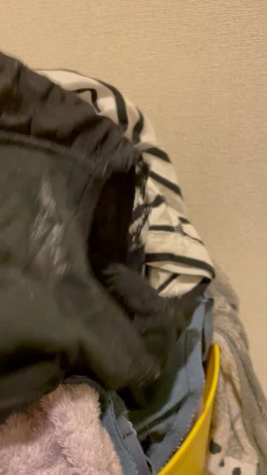 嫁のシミ付きパンツ