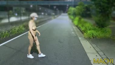 歩道橋を全裸で散歩　その2