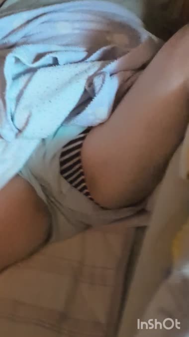 ぽちゃ妻の寝姿
