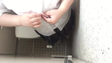 おっぱい出し下校