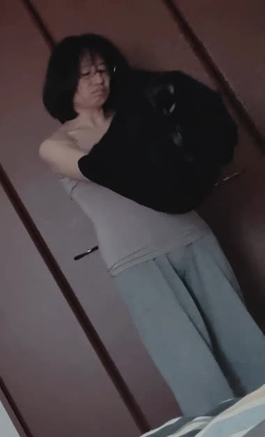 堅物眼鏡妻55
