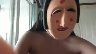 変なおめん