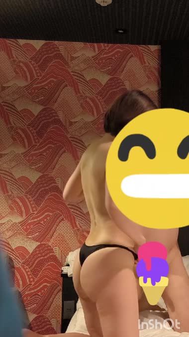 熟人妻初Tバック