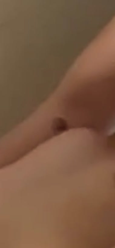 乳首勃起