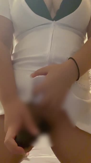 妻のコスオナ