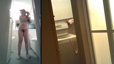妻のデカ乳首晒します
