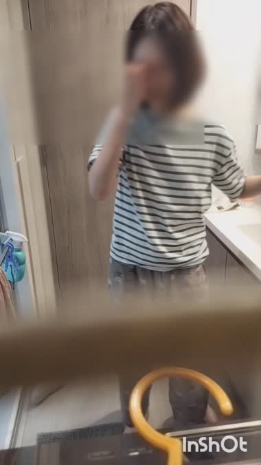 貧乳妻 風呂前 日常感