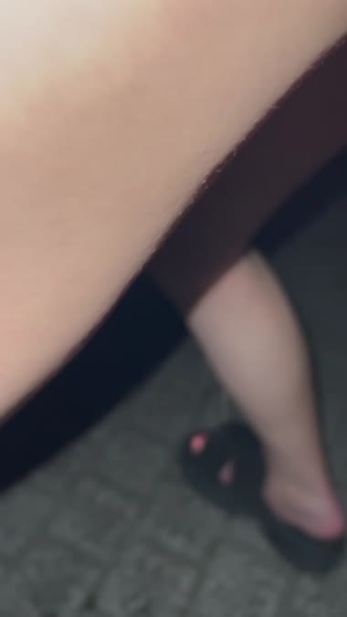 露出にはまっている妻