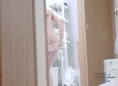 着替えシーン