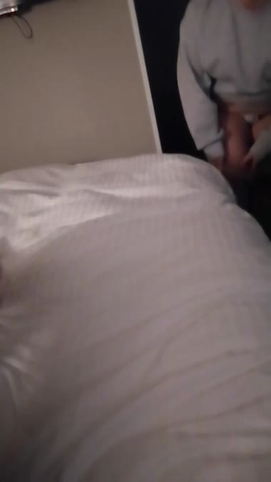妻を隠し撮り