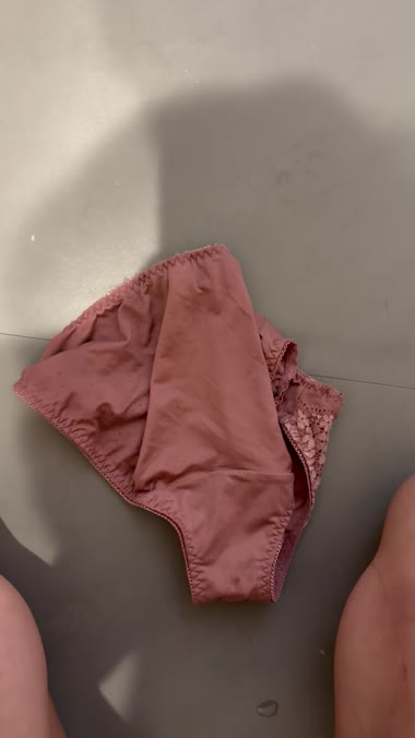 パンティこき