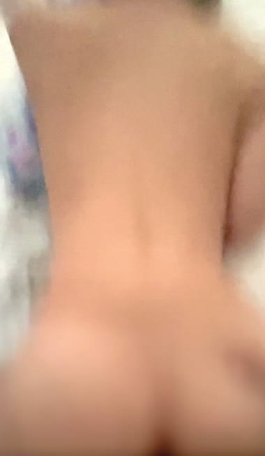 嫁とバックでセックス2