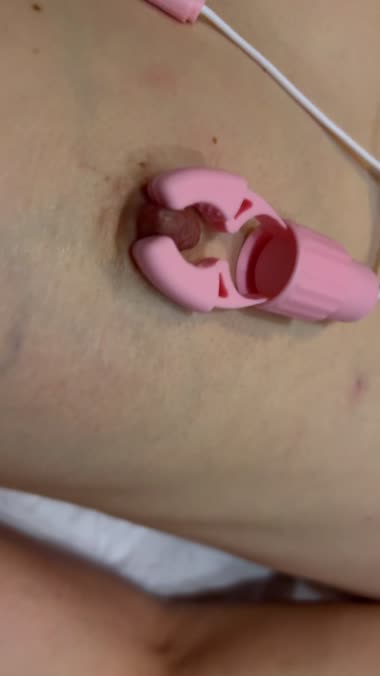 乳首責め