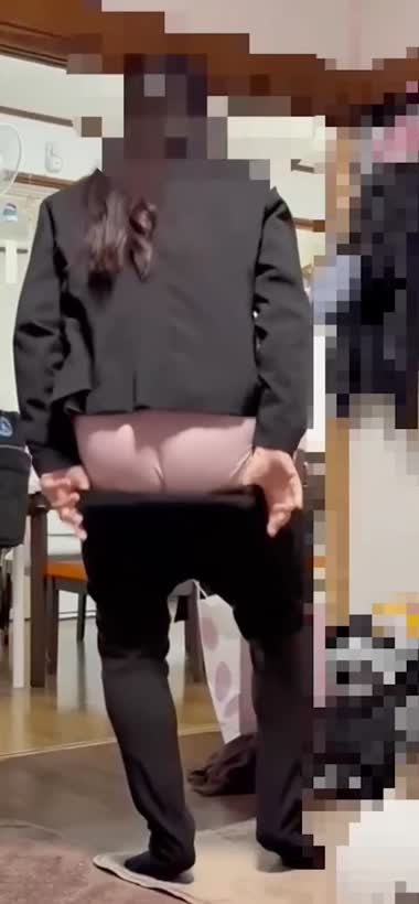リビングで👁️